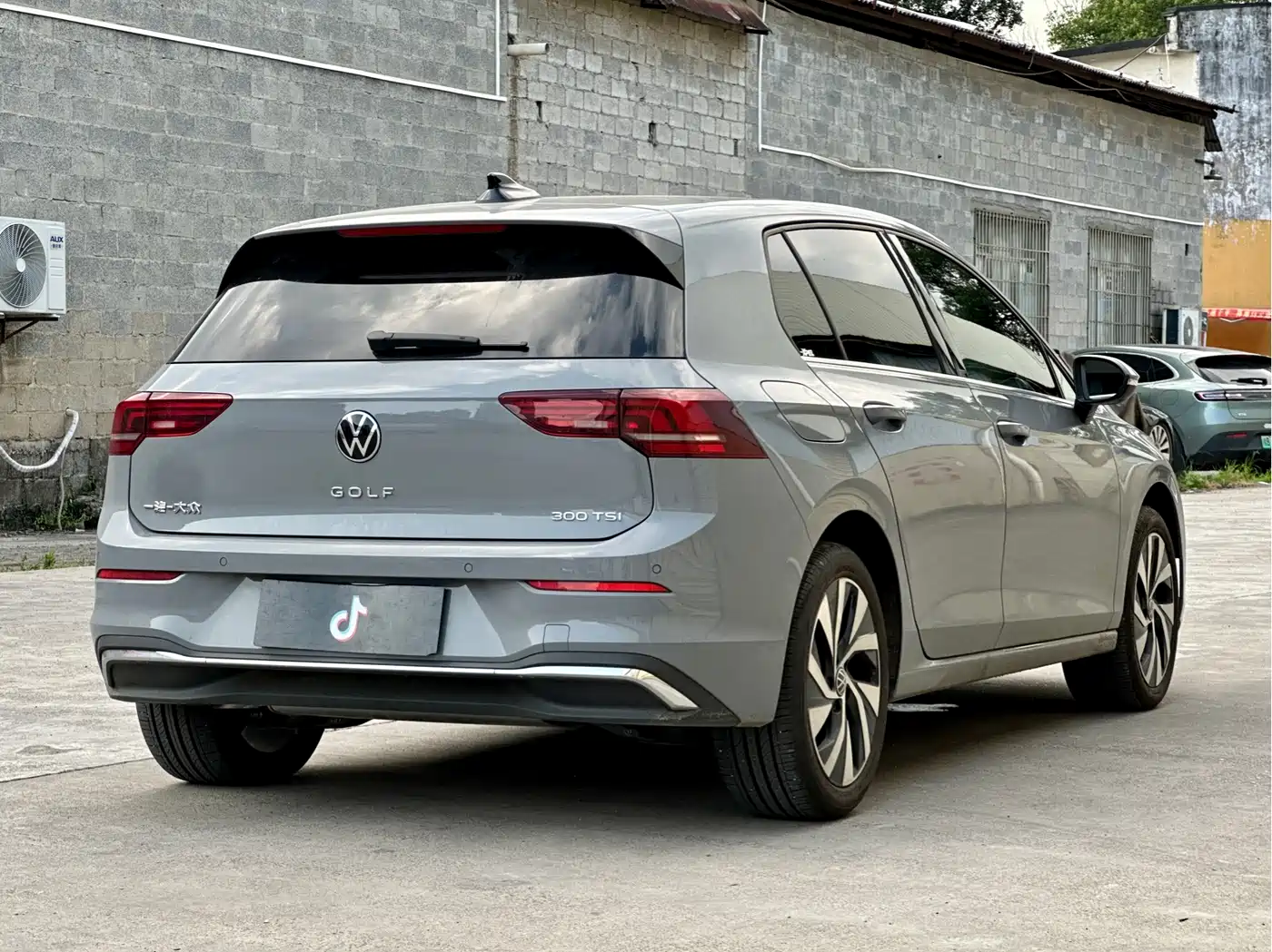 Volkswagen Golf 2026 300TSI Pro фото 7