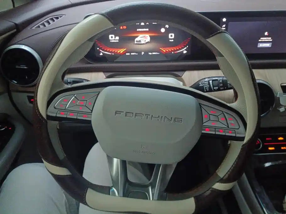 Dongfeng Fengxing Fengxing Yacht 2023 2023 1.5T DCT Wave Chaser Edition