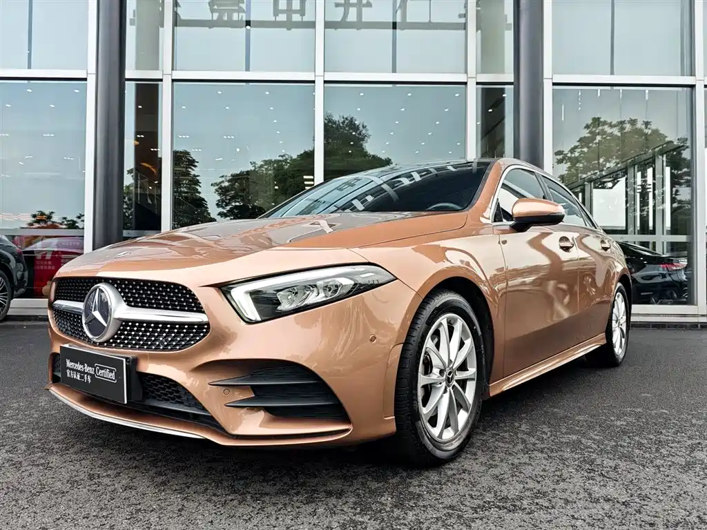 Mercedes-Benz A-Class 2020 Facelift A 200 L Sport Sedan Dynamic