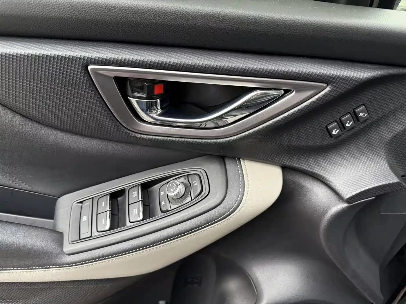 Subaru Forester 2022 2.0i AWD Luxury Edition with EyeSight фото 4