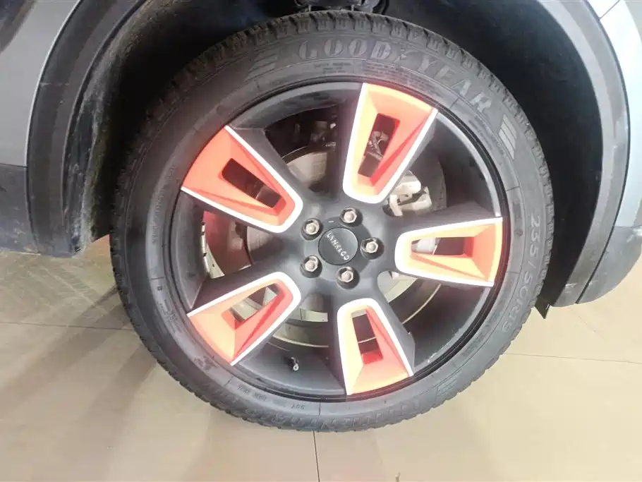 Lynk & Co 01 2019 2.0T 2WD Pro Edition China V фото 6
