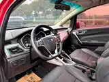 Фото 8 - Geely Vision X3