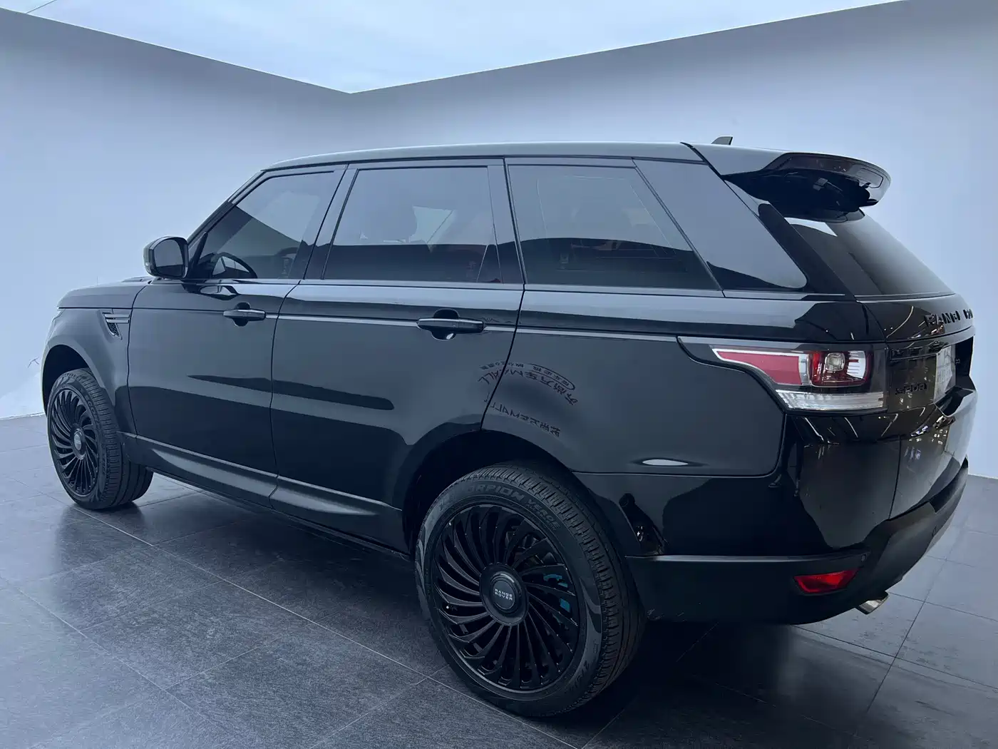 Land Rover Range Rover Sport 2016 3.0 SDV6 HSE фото 14