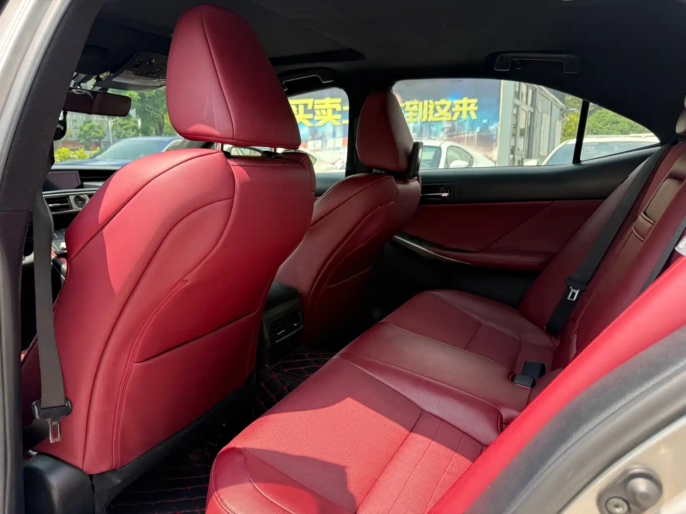 Lexus IS 2017 2015 200t F SPORT