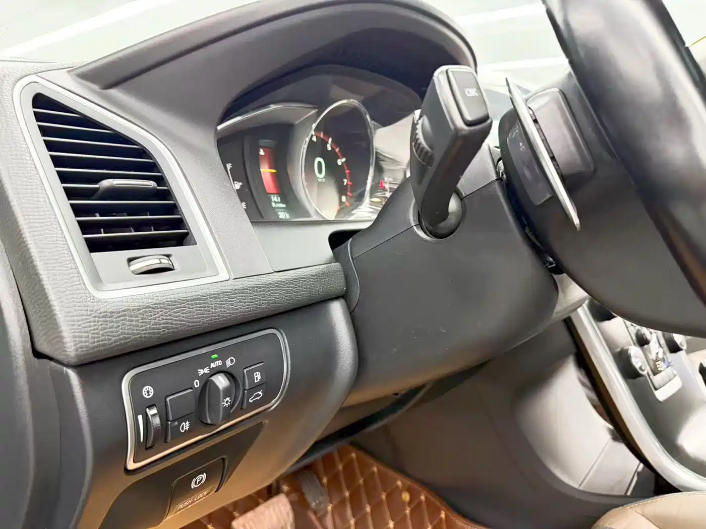 Volvo XC60 (Import) 2014 2014 T6 Smart Comfort Edition