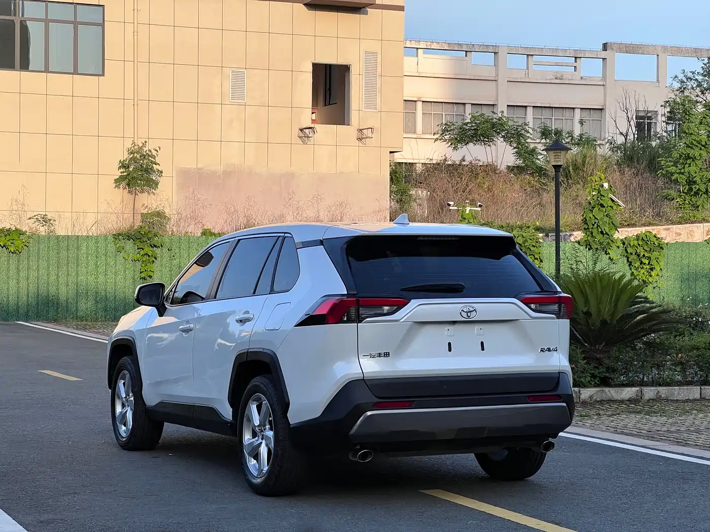 Toyota RAV4 Rongfang 2021 2.0L CVT 2WD Trend PLUS фото 4