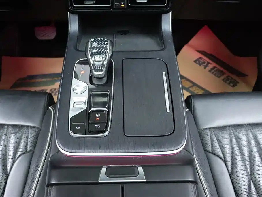 GAC Trumpchi Trumpchi GS8 2022 Pilot Series 2.0TGDI 2WD Luxury Smart Connect Edition (7-Seater) фото 25