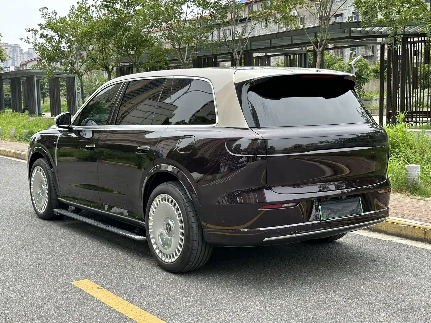 Voyah Auto VOYAH Taisan 2026 Model Base фото 14