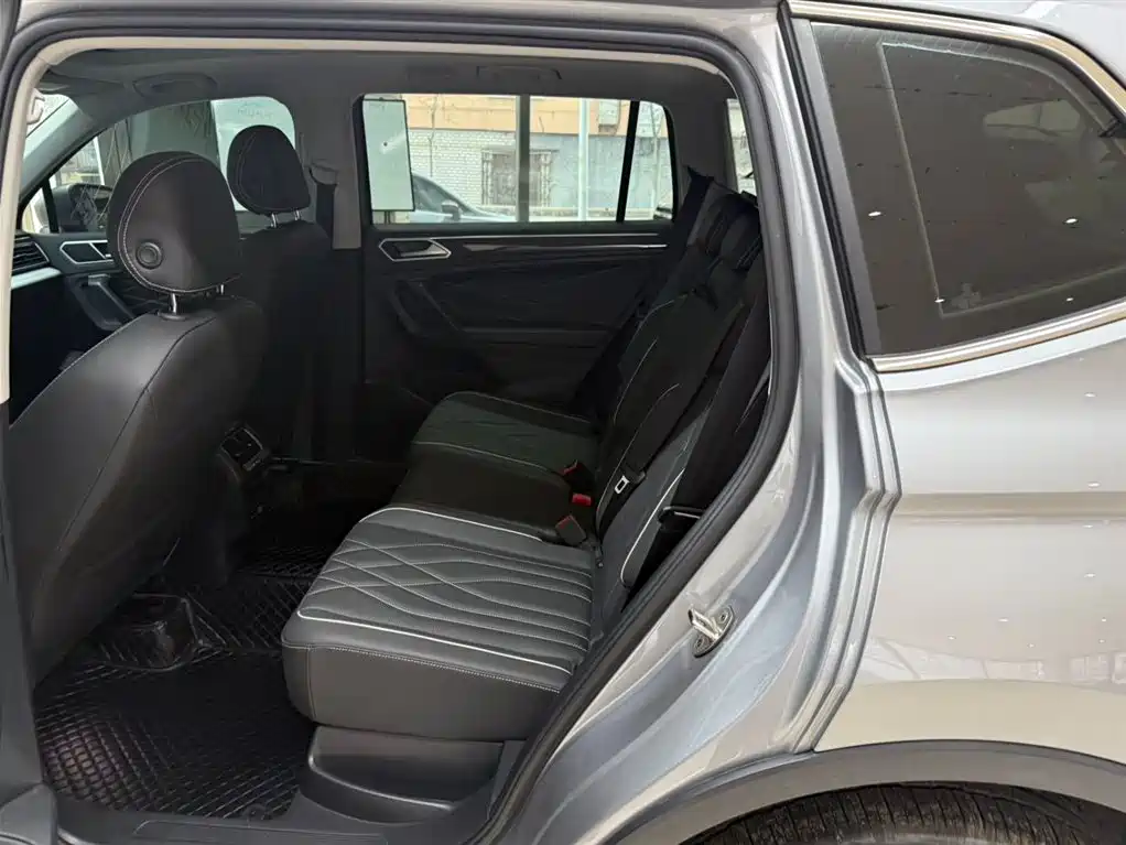 Volkswagen Tiguan L 2023 280TSI 2WD Trend Limited Edition фото 21