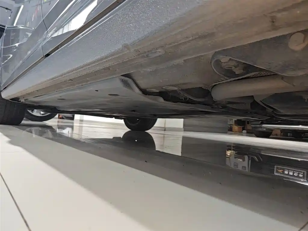 Volkswagen Lavida 2023 300TSI DSG Starlight Eternal Comfort Edition фото 22