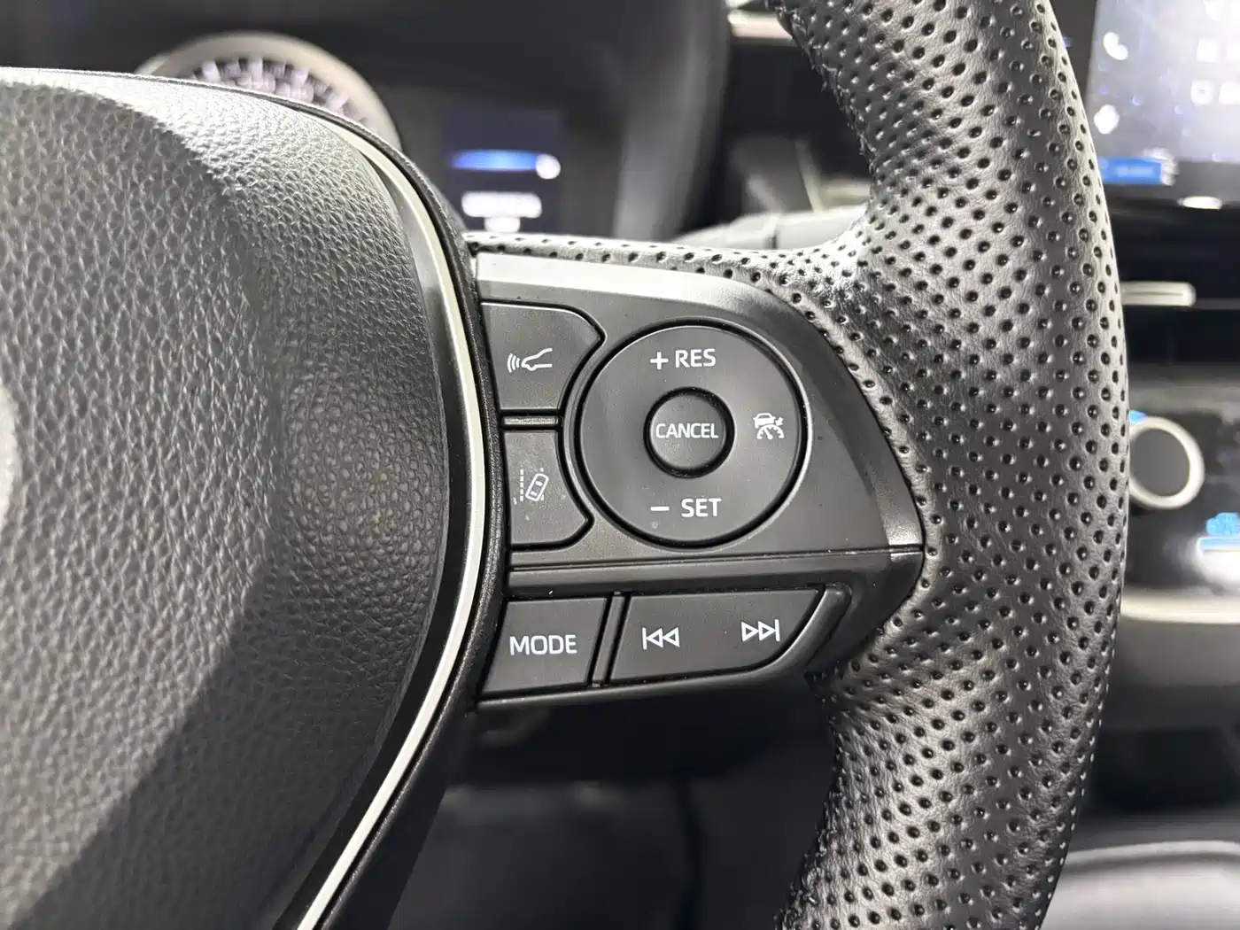 Toyota Corolla 2021 TNGA 1.5L CVT Elite Edition фото 14