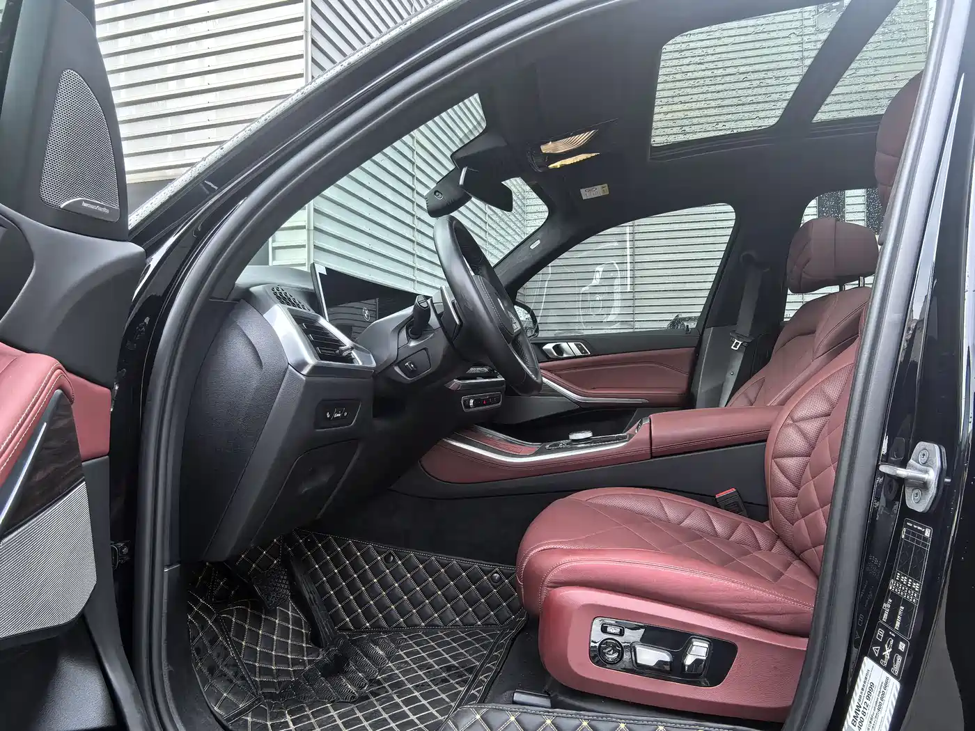 BMW X5 2023 xDrive 40Li M Sport Package фото 9
