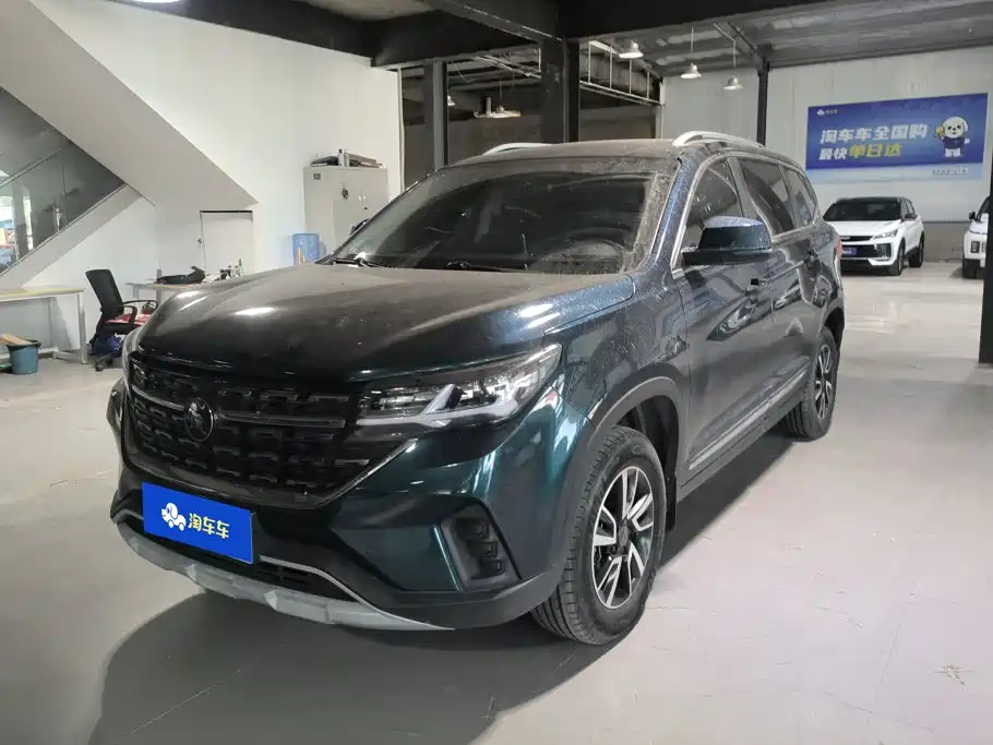 Dongfeng Fengxing Fengxing T5 2022 Golden Age 1.6L Manual Dream Builder 5-seater