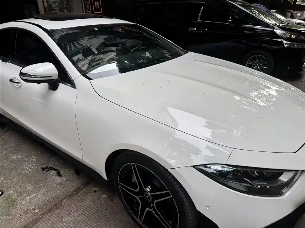 MERCEDES-BENZ CLS
