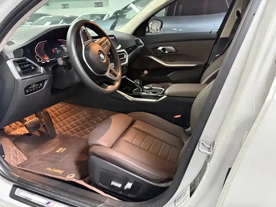 BMW 3 Series 2020 320Li M Sport Package фото 7