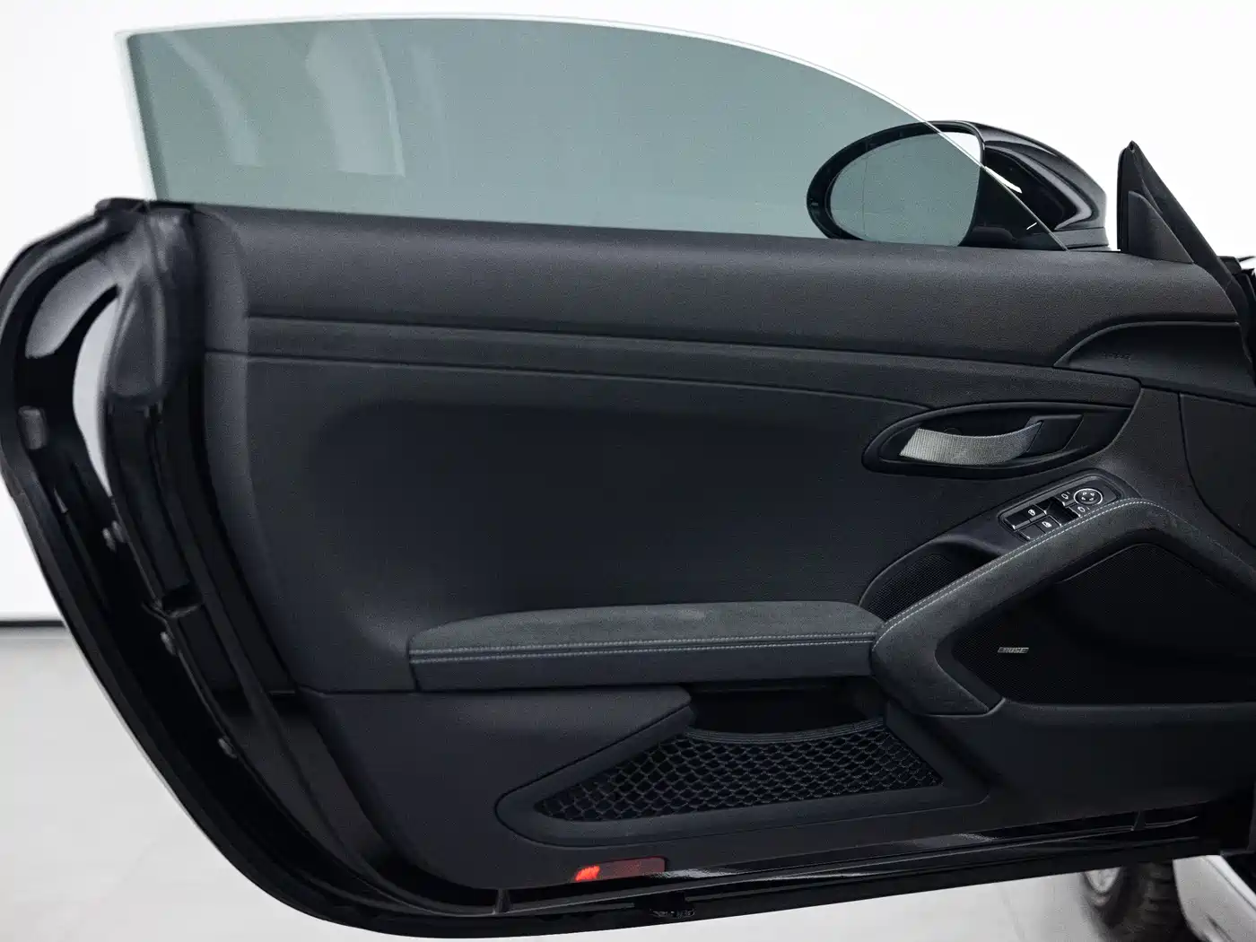 Porsche 718 2022 Cayman GT4 RS 4.0L фото 8