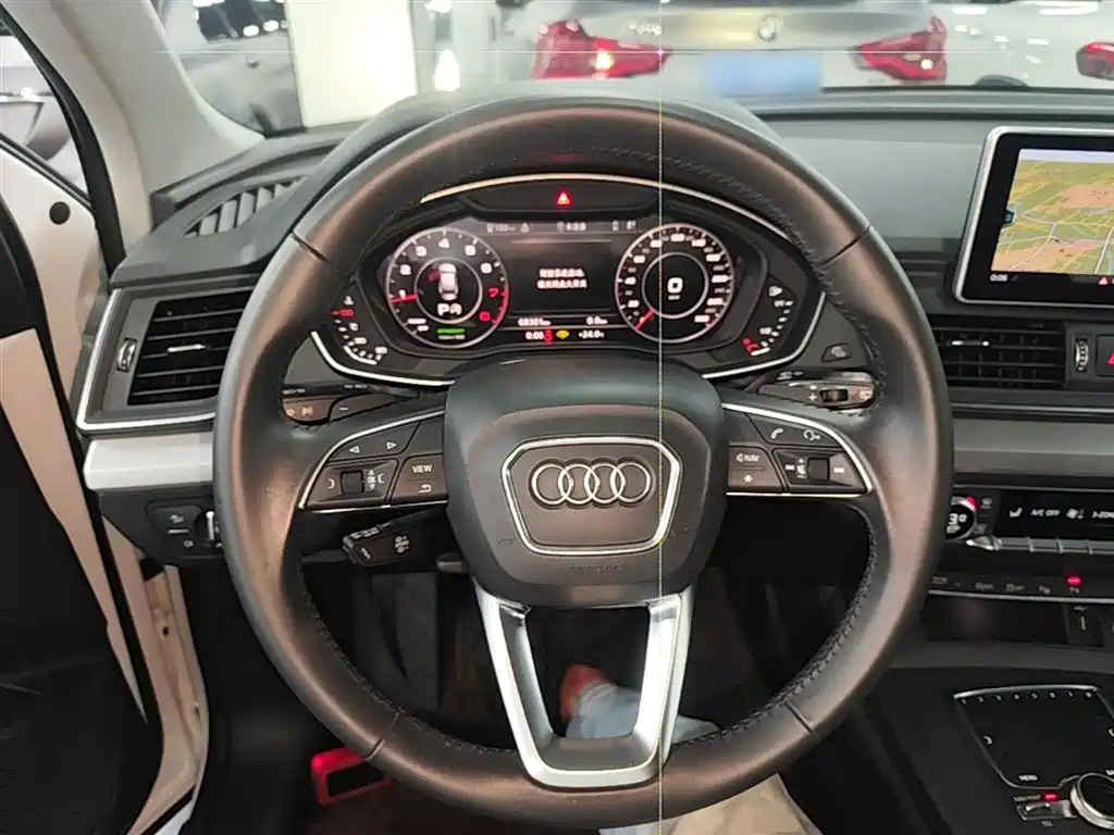 Audi Q5L 2020 45 TFSI Exclusive Fashion фото 11