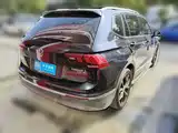صورة 2 - Volkswagen Tiguan L