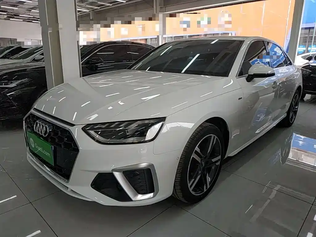 Audi A4L 2020 40 TFSI quattro Luxury Dynamic фото 2