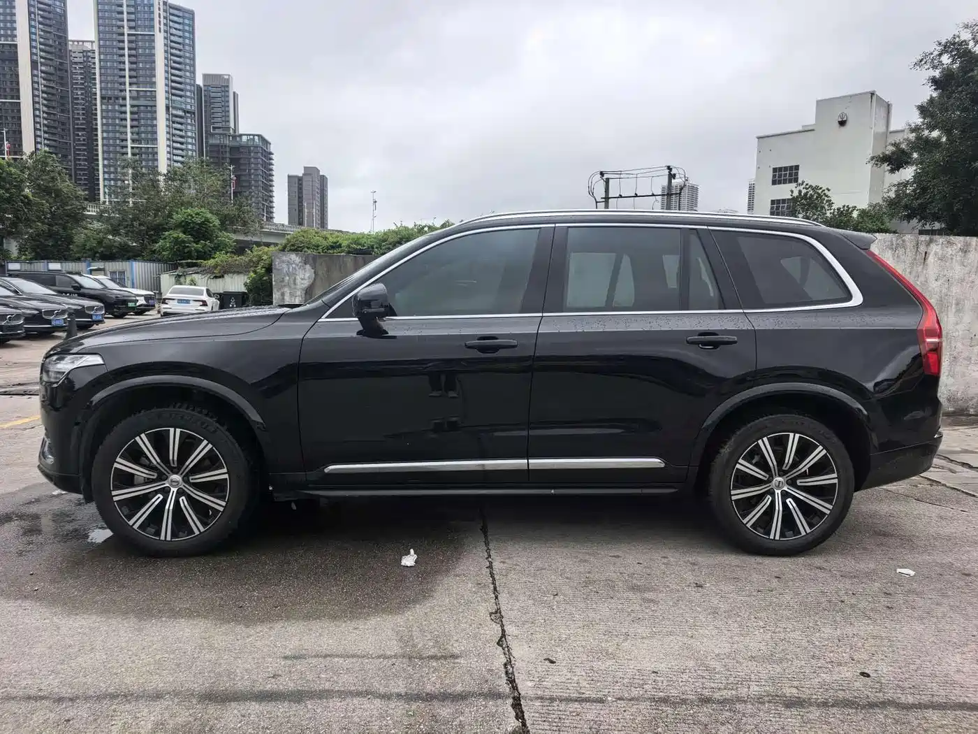 Volvo XC90 2024 2024 B5 Smart Luxury 5-Seater