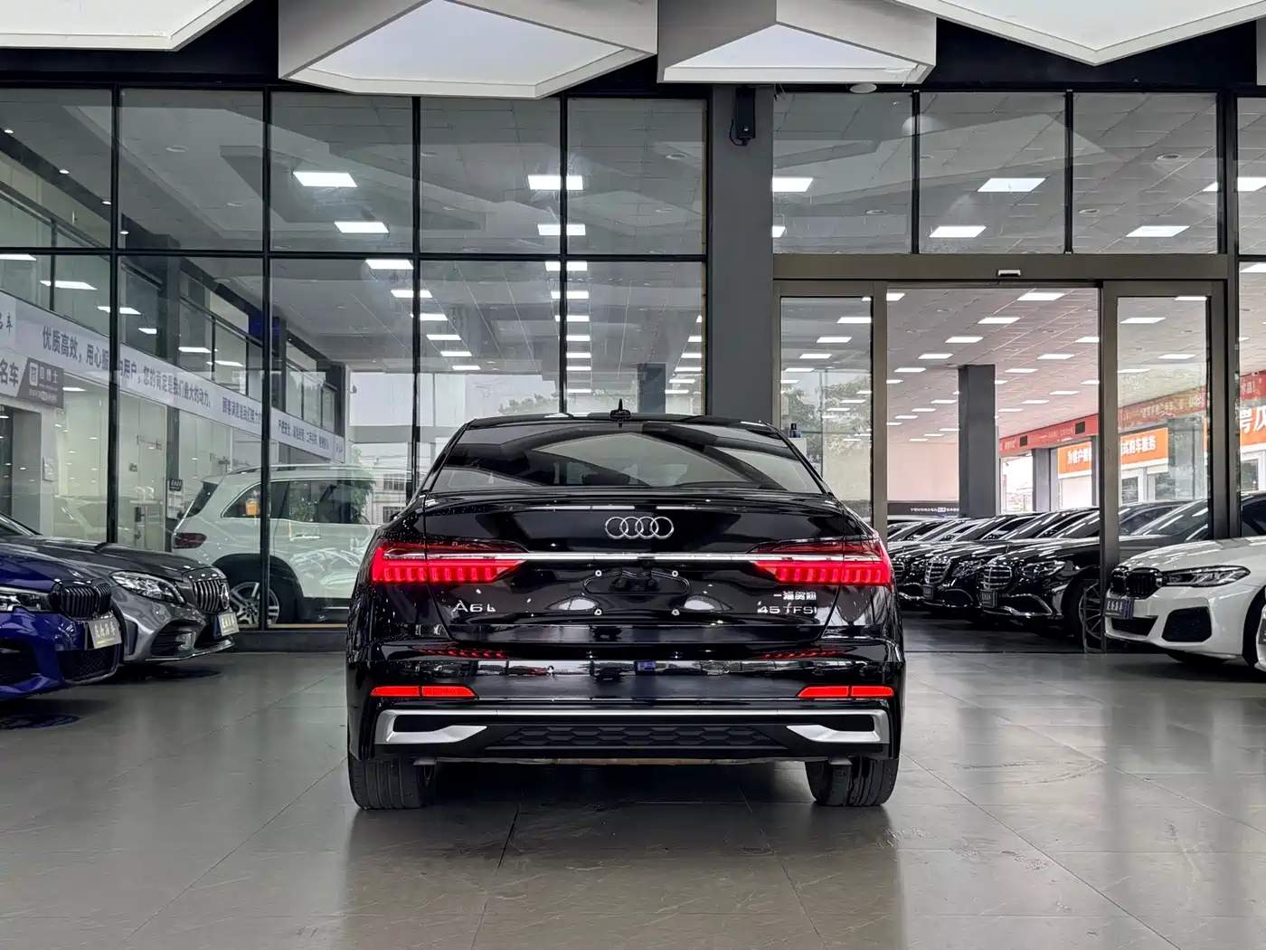 Audi A6L 2021 45 TFSI Exclusive Sport фото 15