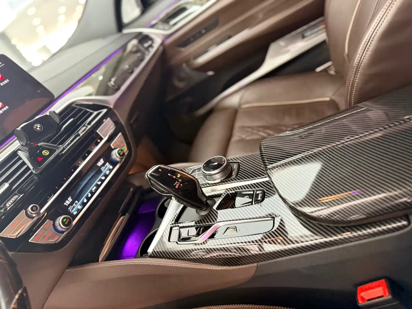 BMW 6 Series GT 2021 Facelift 630i M Sport Grand Tourer Edition фото 14