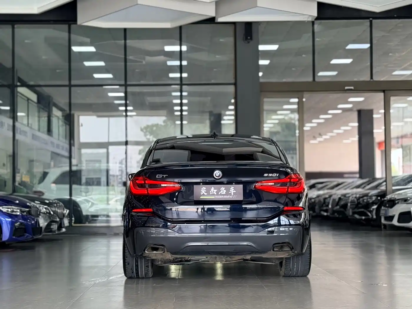 BMW 6 Series GT 2021 Facelift 630i M Sport Grand Tourer Edition фото 8