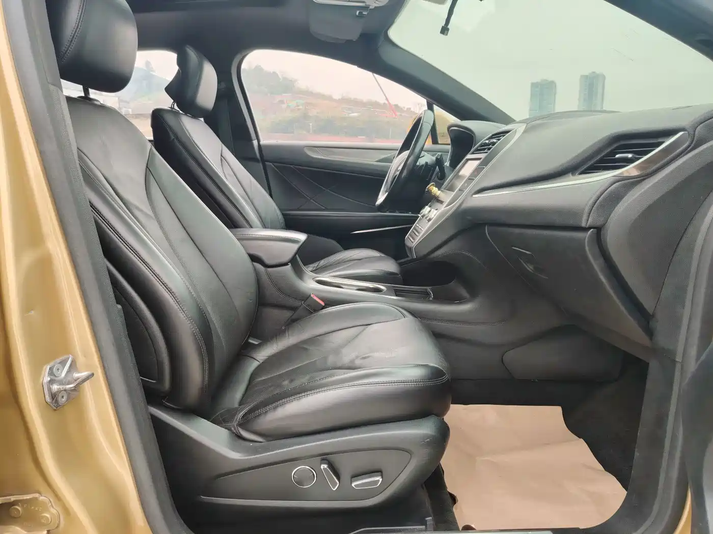 Lincoln MKC 2015 2014 2.0T 2WD Elegance Edition