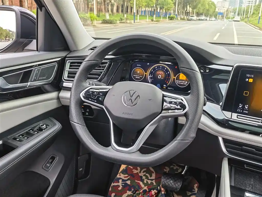 Volkswagen Teramont 2024 380TSI 4WD Prestige Flagship Edition фото 13