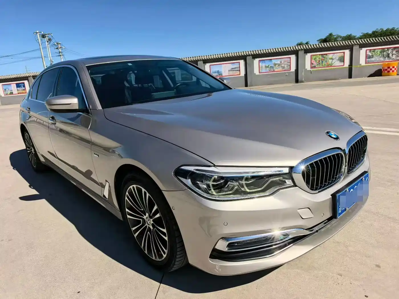 Фото 2 - BMW 5 Series