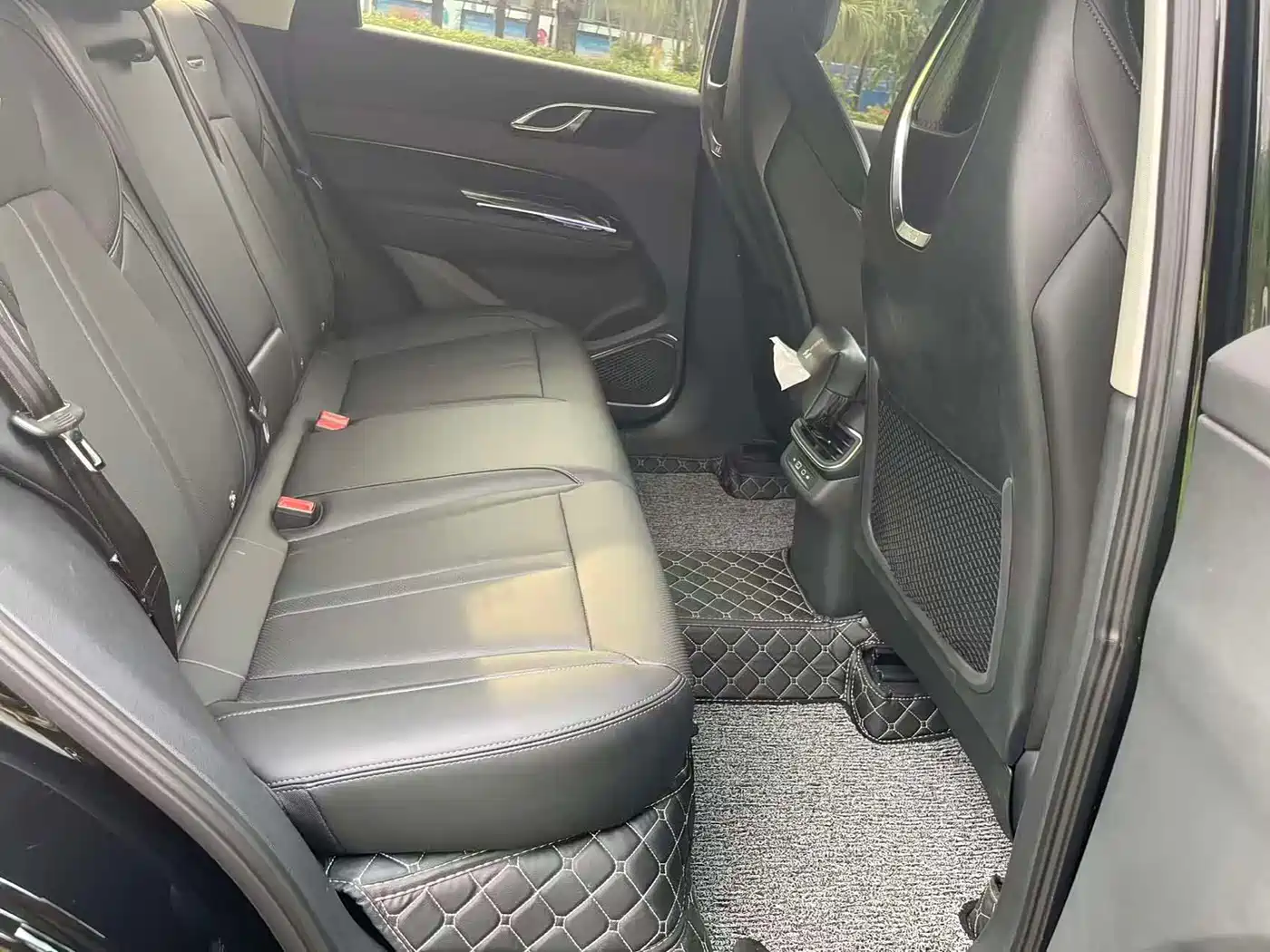 Hongqi HS3 2024 2.0T Capable Edition фото 11