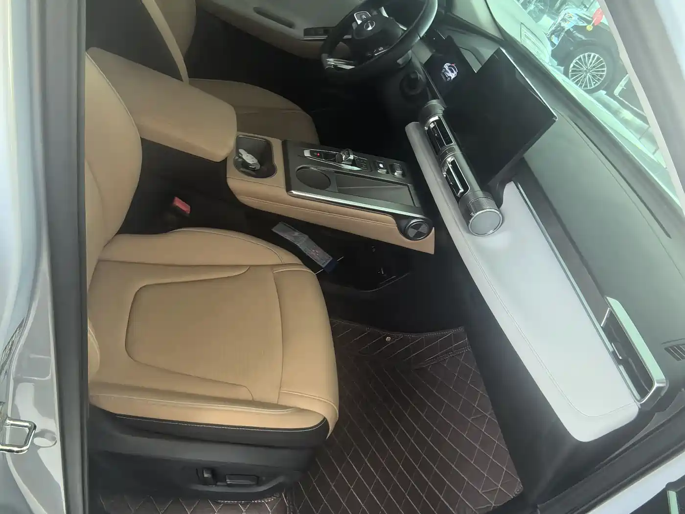 GAC Trumpchi Yingku 2022 Model 1.5T Supernova Pro Edition фото 12