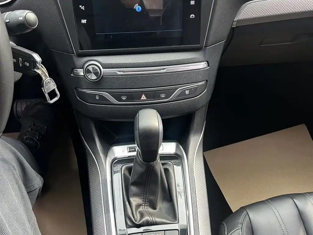 Peugeot 408 2020 360THP 10th Anniversary Premium Edition фото 11
