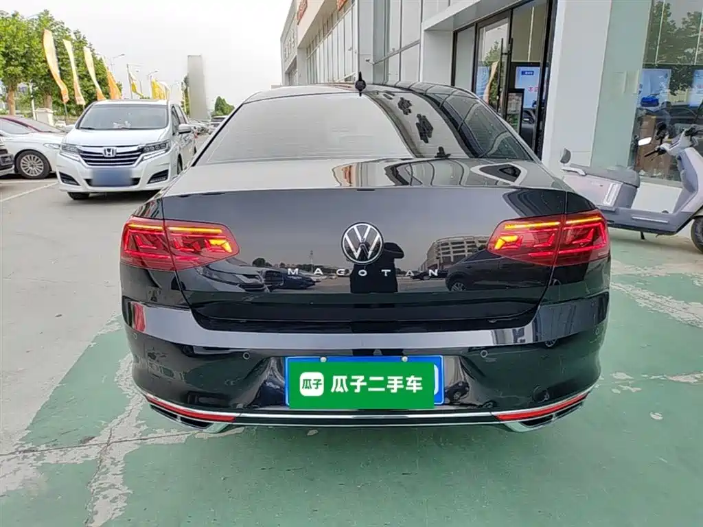 Volkswagen Magotan 2023 2 Million Units Anniversary Edition 330TSI DSG Leading Type фото 6