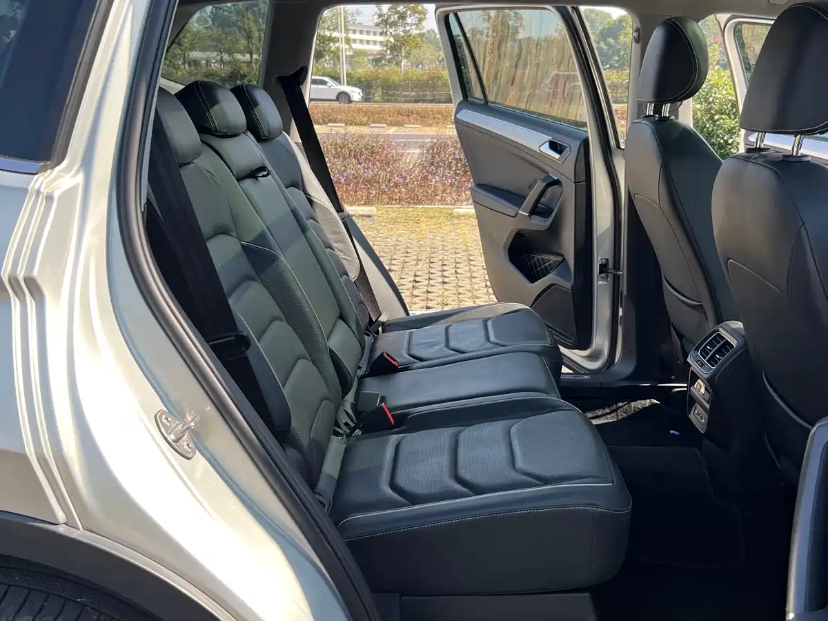 Volkswagen Tiguan L PHEV 2021 430PHEV Plug-in Hybrid Flagship фото 7
