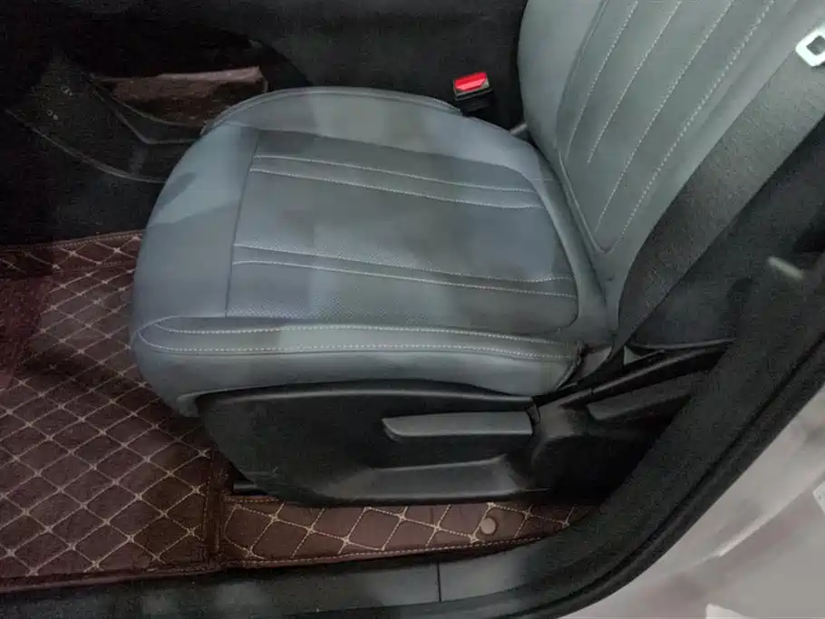 Geely Galaxy Starry Wish 2026 Edition 310km Youth Version фото 9