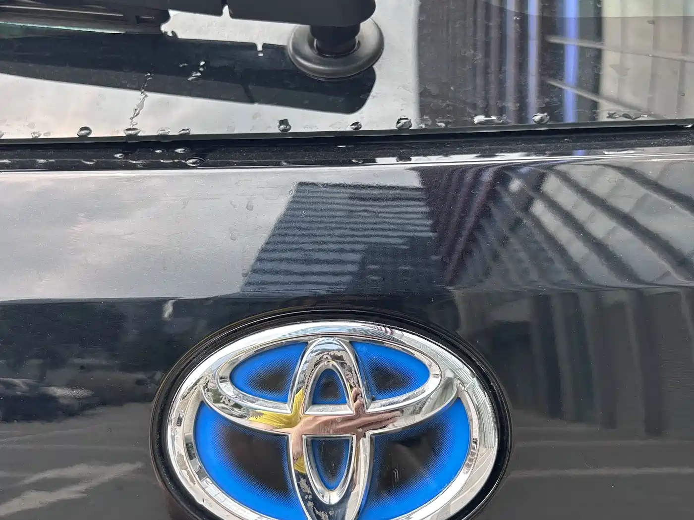 Toyota Highlander 2024 2.5L Smart Hybrid 4WD Elite 7-seater фото 16
