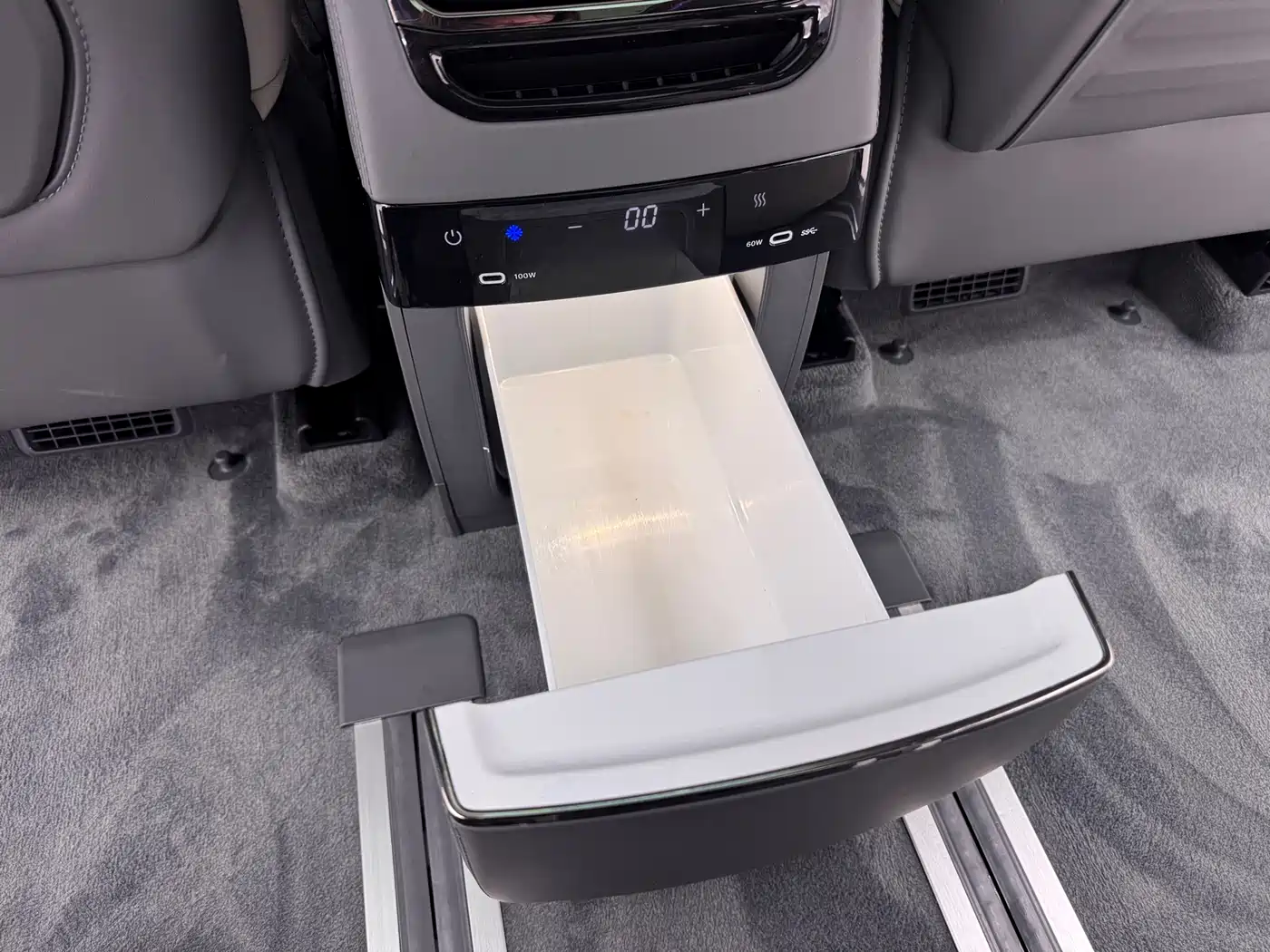 ZEEKR EXTREME KRYPTON 009