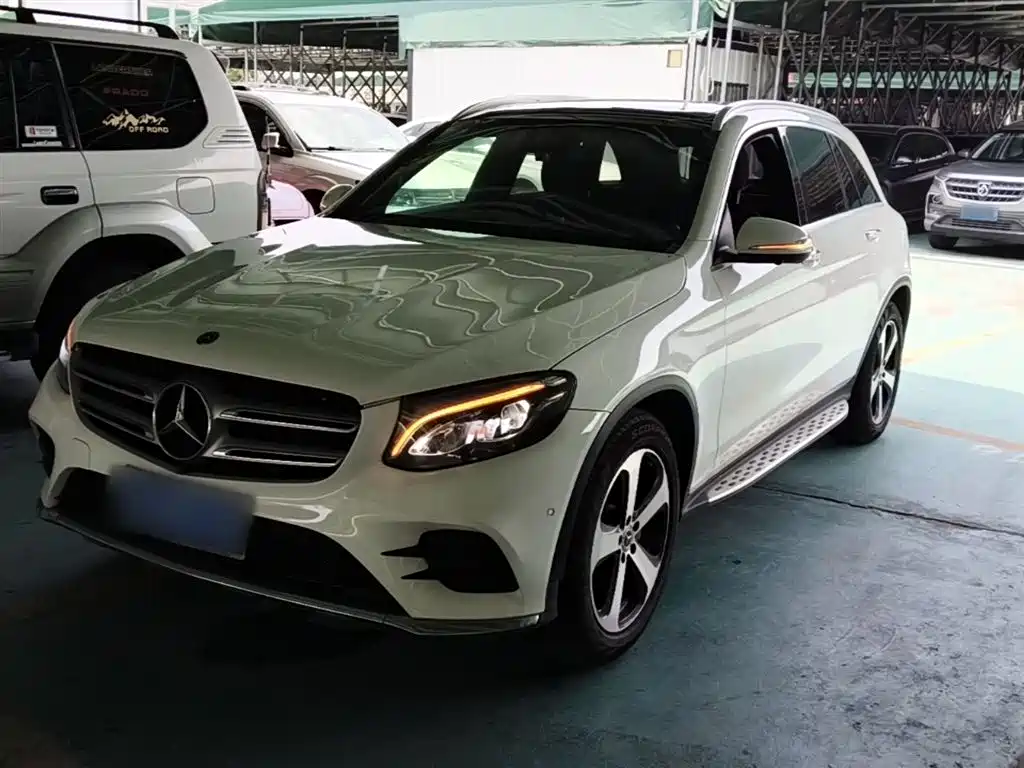 Mercedes-Benz GLC 2019 Facelift GLC 260 L 4MATIC Luxury фото 2