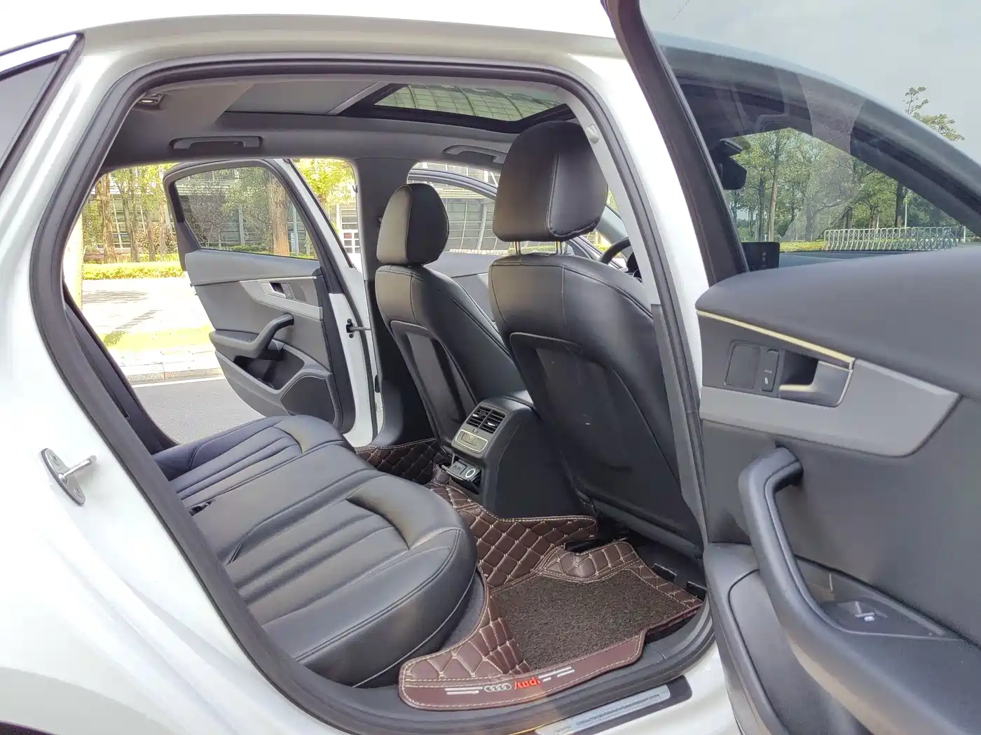 Audi A4L 2019 40 TFSI Progressive (China VI) фото 16