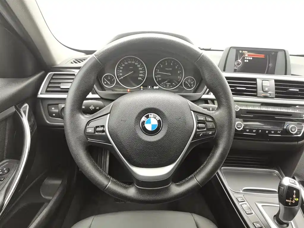 BMW 3 Series 2016 320Li Progressive фото 11