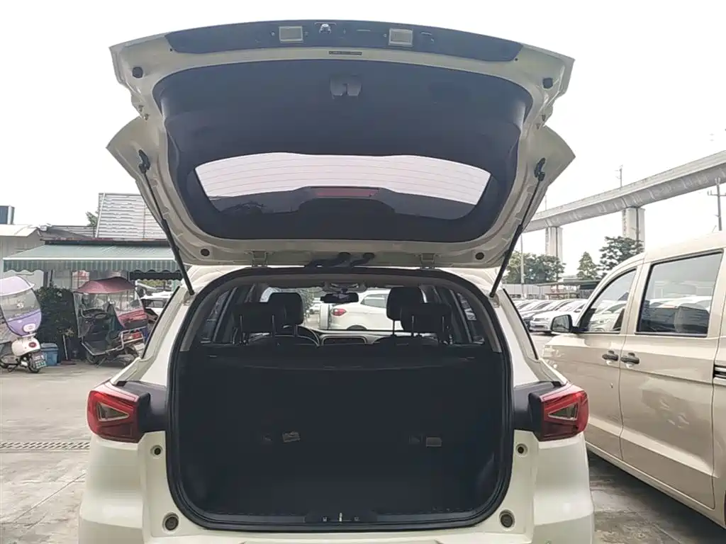 GAC Trumpchi Trumpchi GS3 2017 200T Automatic Elite фото 19