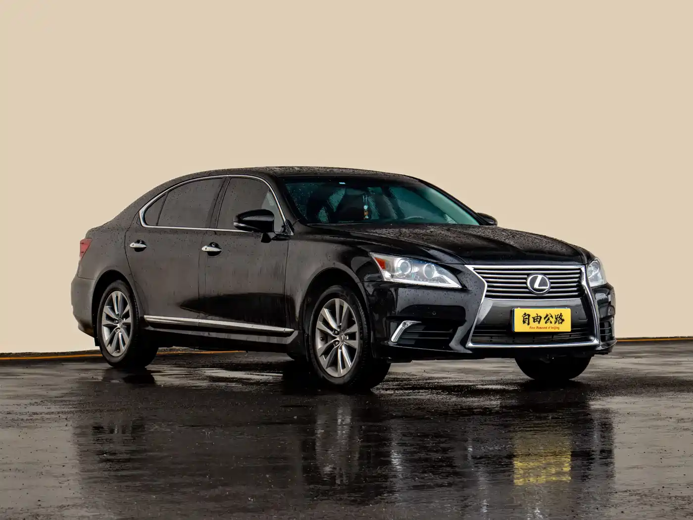 Lexus LS 2016 460L фото 3