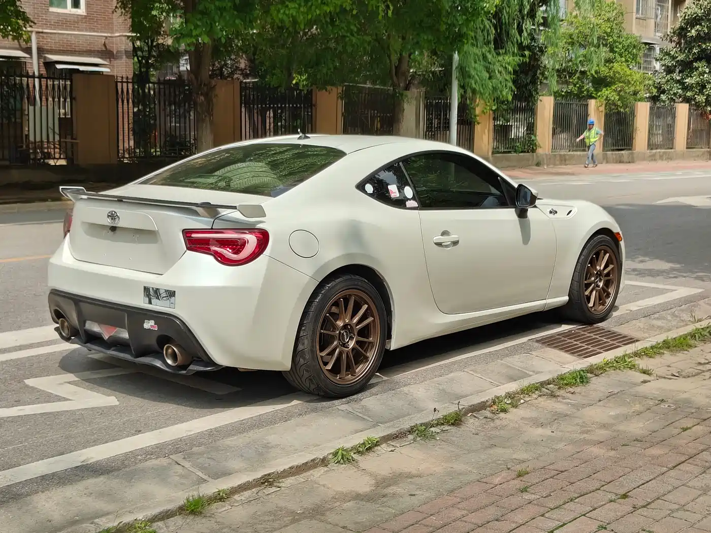 Toyota 86 2013 2.0L Automatic Luxury фото 7