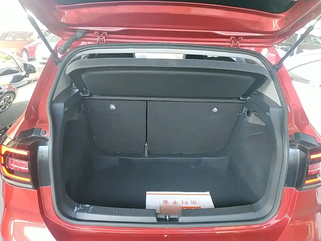 Volkswagen Tanying 2020 1.5L Automatic Joy Edition фото 19