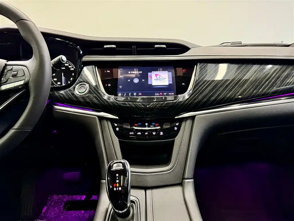 Cadillac XT6 2022 2.0T 6-Seater 4WD Luxury Edition фото 29