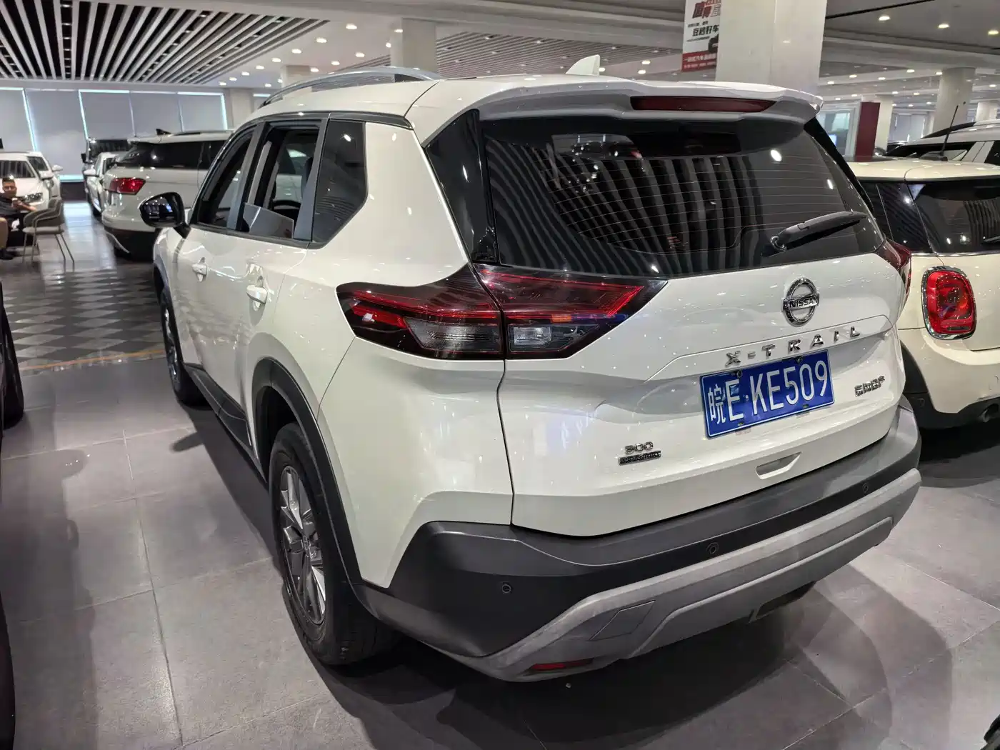 Фото 3 - Nissan X-Trail
