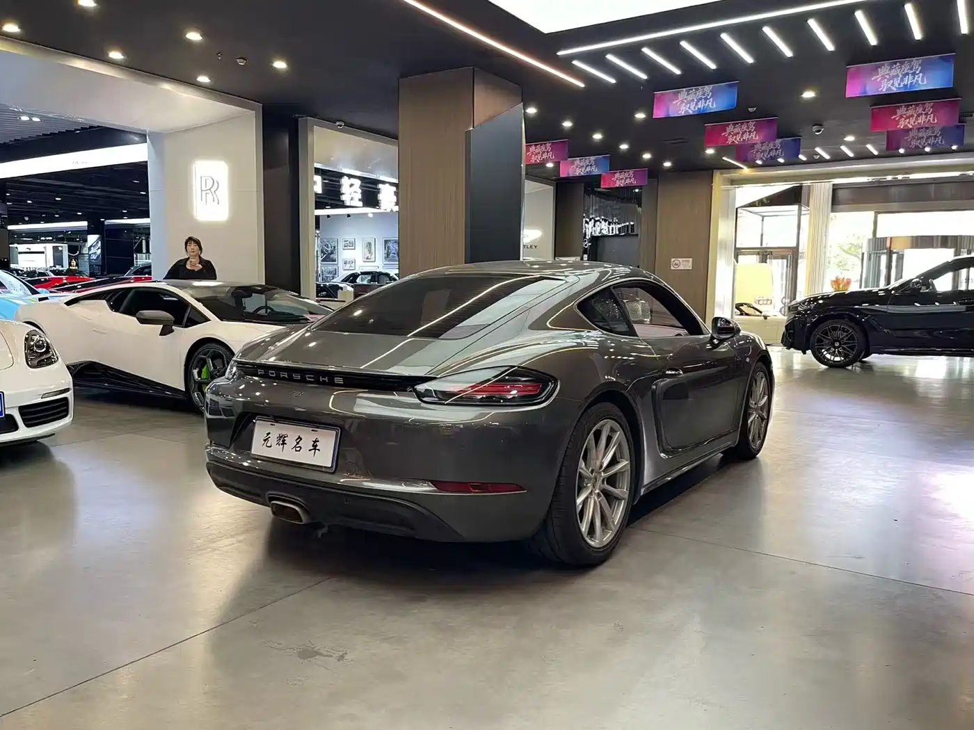 Porsche 718 2020 Cayman 2.0T фото 18