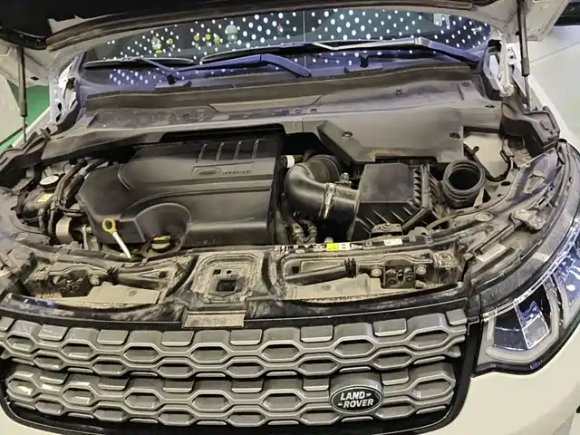 Land Rover Discovery Sport 2022 Model Year Second Facelift 249PS R-Dynamic SE Performance Technology Edition 5-seater — фото 3