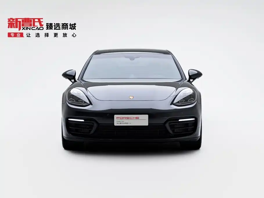 Фото 2 - Porsche Panamera